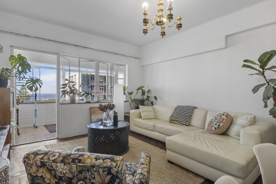 2 Bedroom Property for Sale in Green Point Western Cape